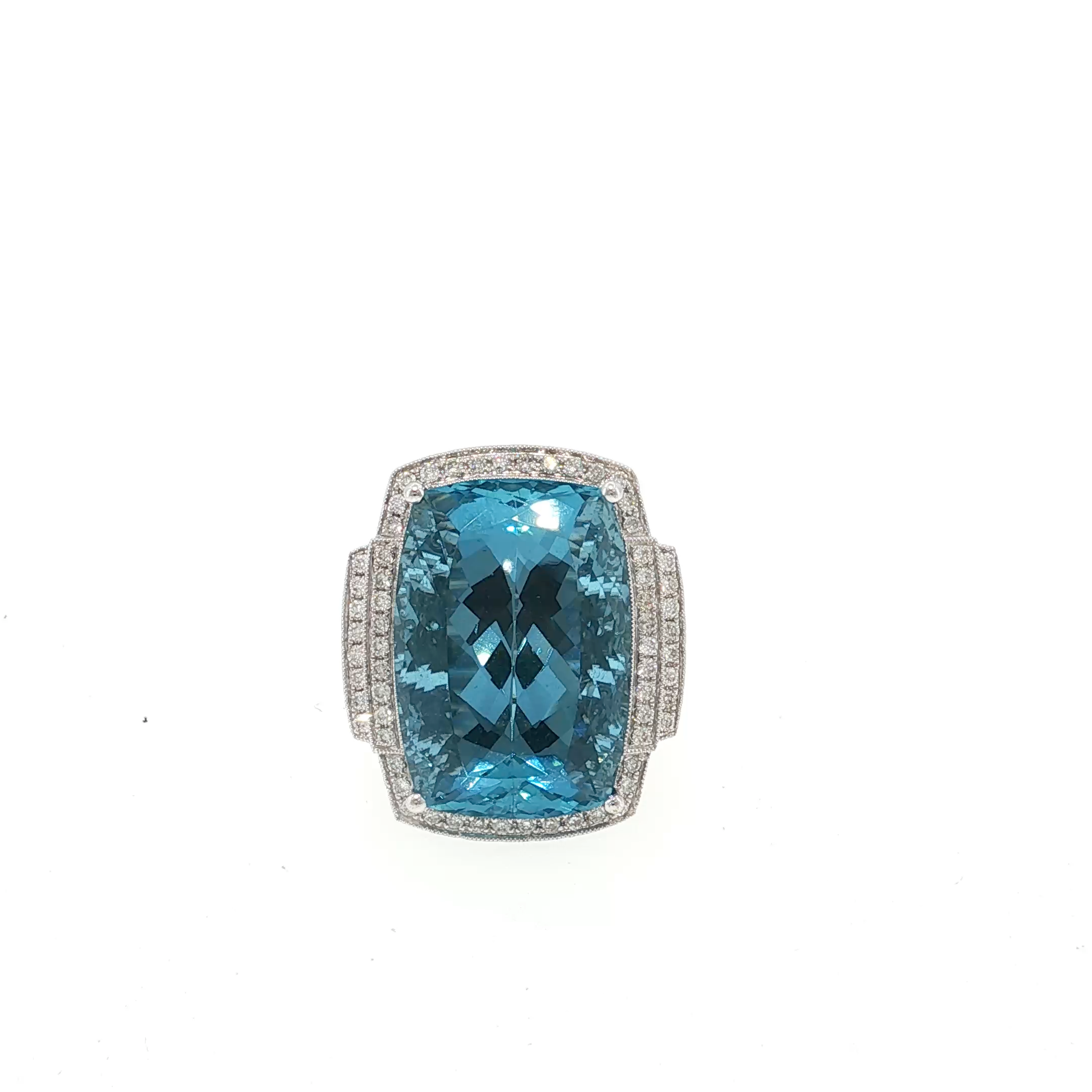 White Gold Cocktail Ring with Bluish Green Aquamarine Gemstone