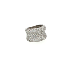 White Gold Cocktail Ring with Round Cut Diamonds