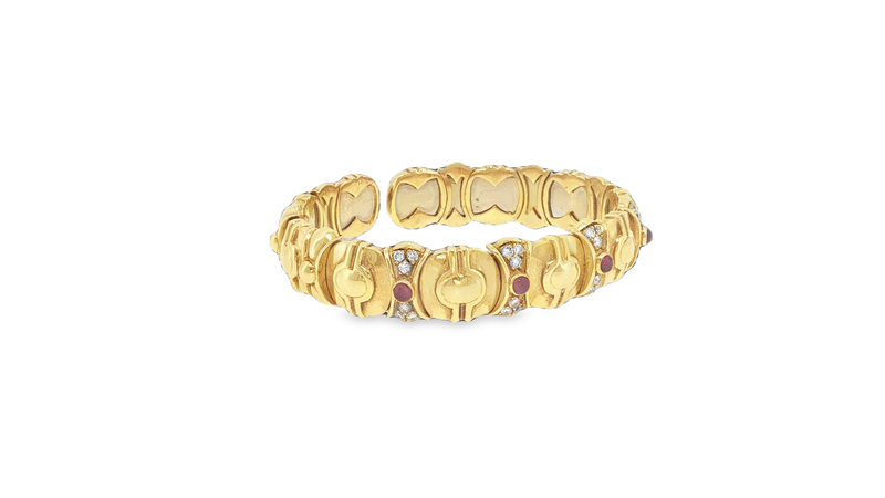 Round Cabochon Ruby and Yellow Gold Bangle