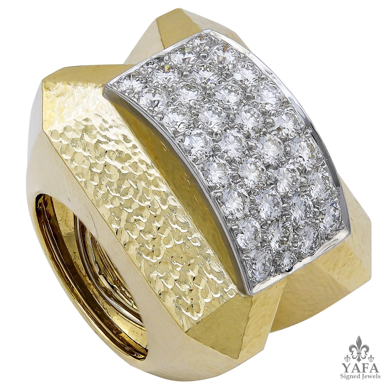 DAVID WEBB Hammered Diamond Ring