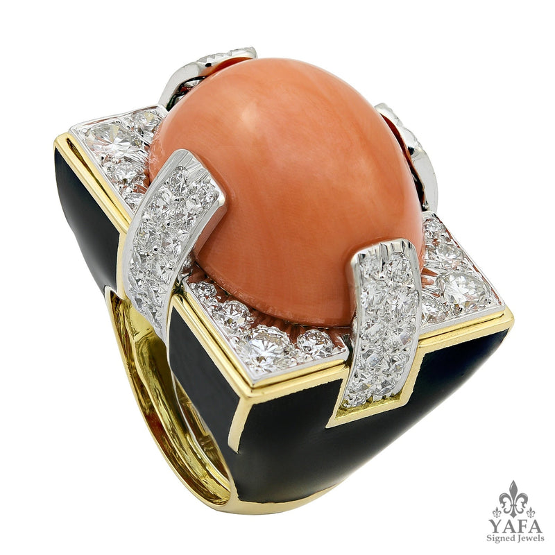 DAVID WEBB Cabochon Coral, Diamond Ring