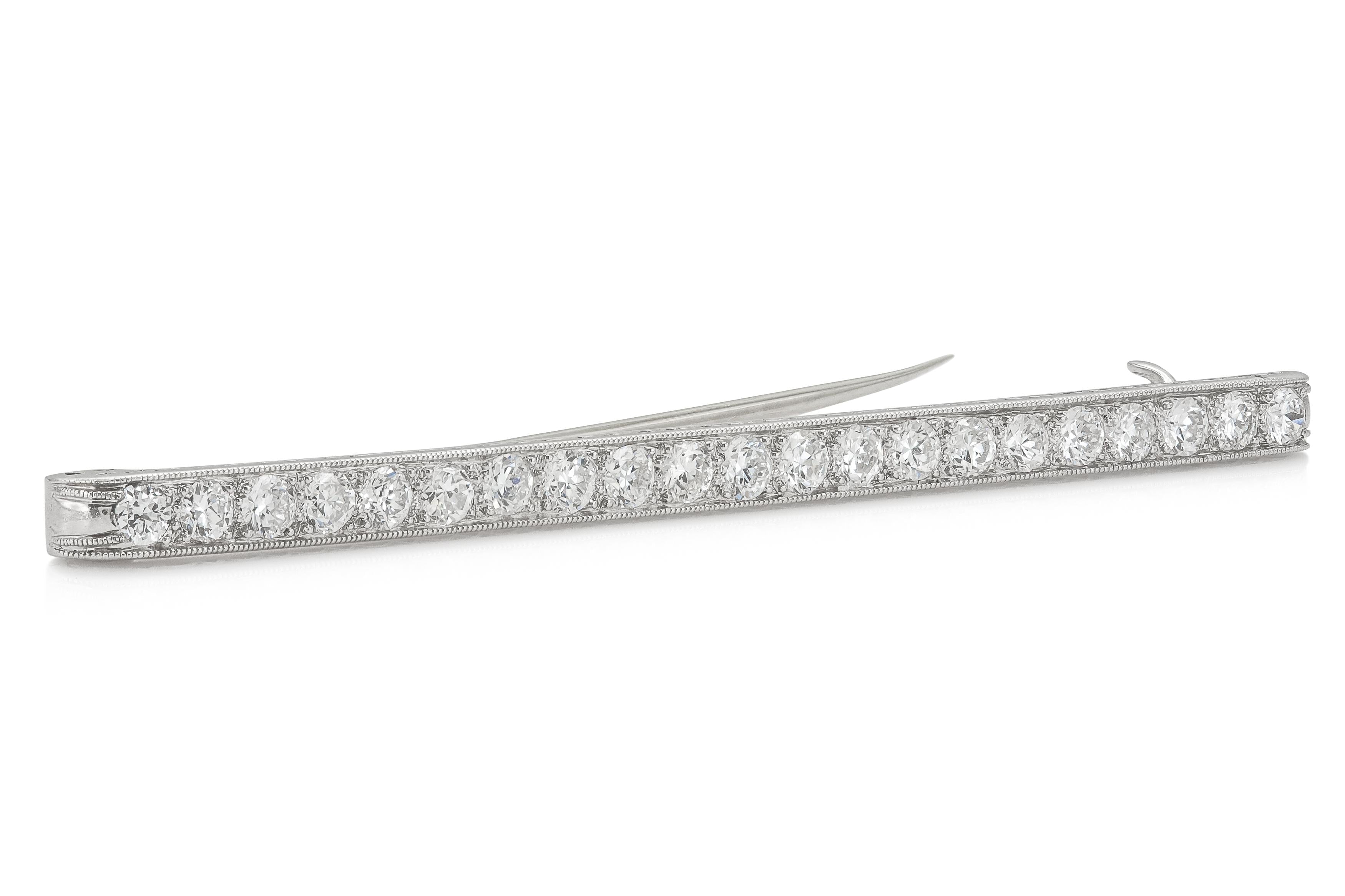 Antique Art Deco 1920s Tiffany & Co. 1.80 Carat Diamond Bar Pin
