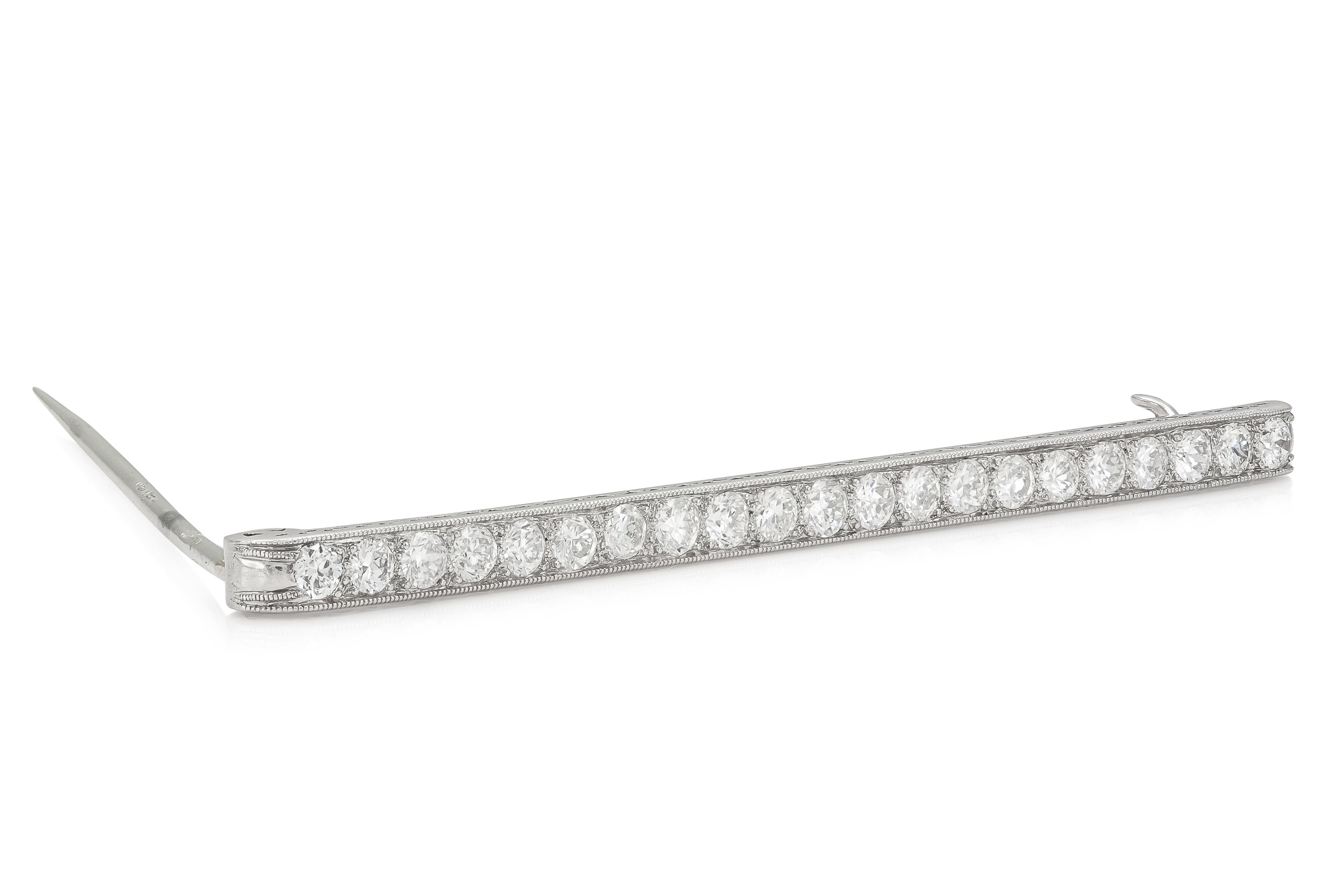 Antique Art Deco 1920s Tiffany & Co. 1.80 Carat Diamond Bar Pin