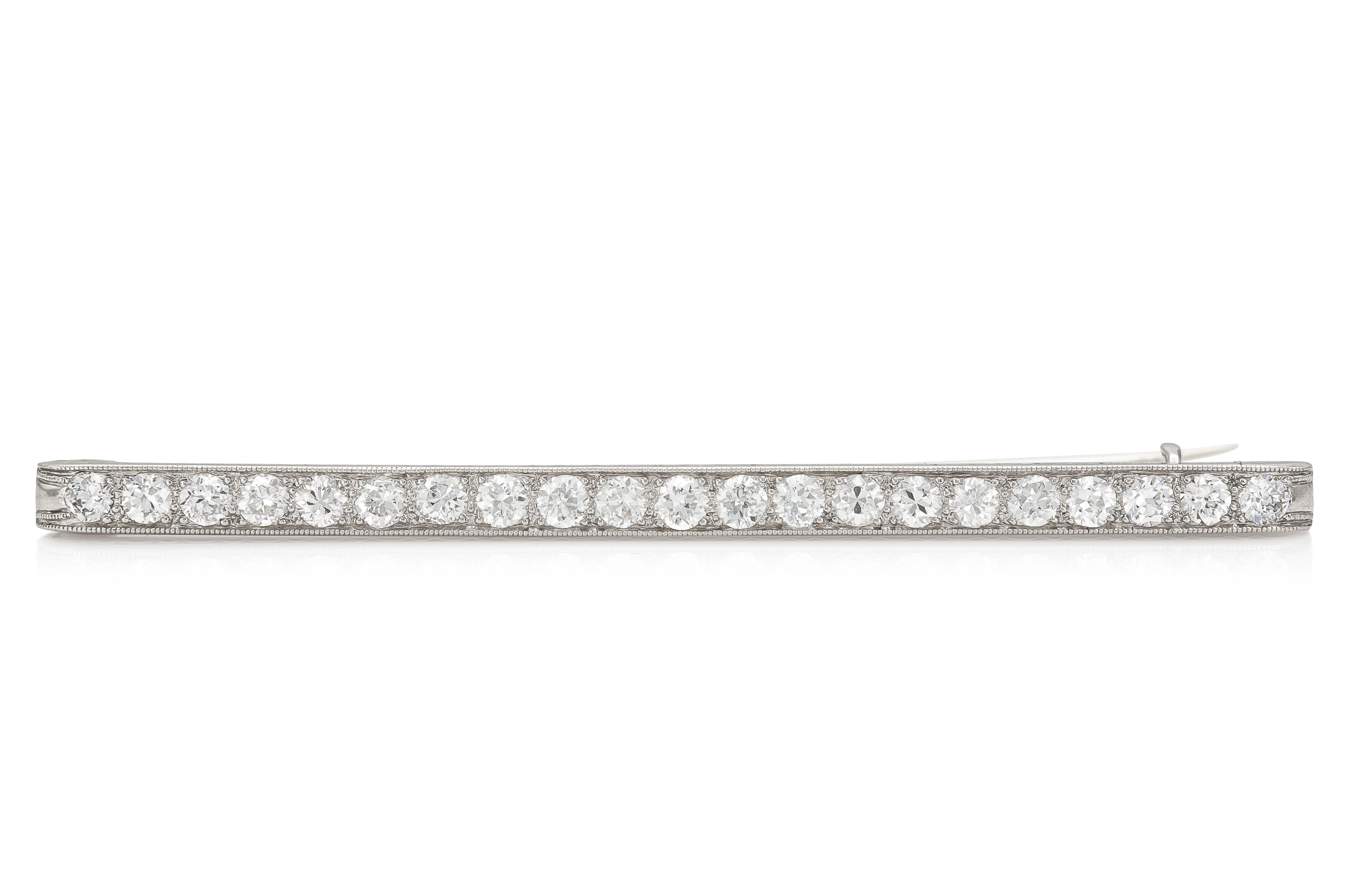 Antique Art Deco 1920s Tiffany & Co. 1.80 Carat Diamond Bar Pin