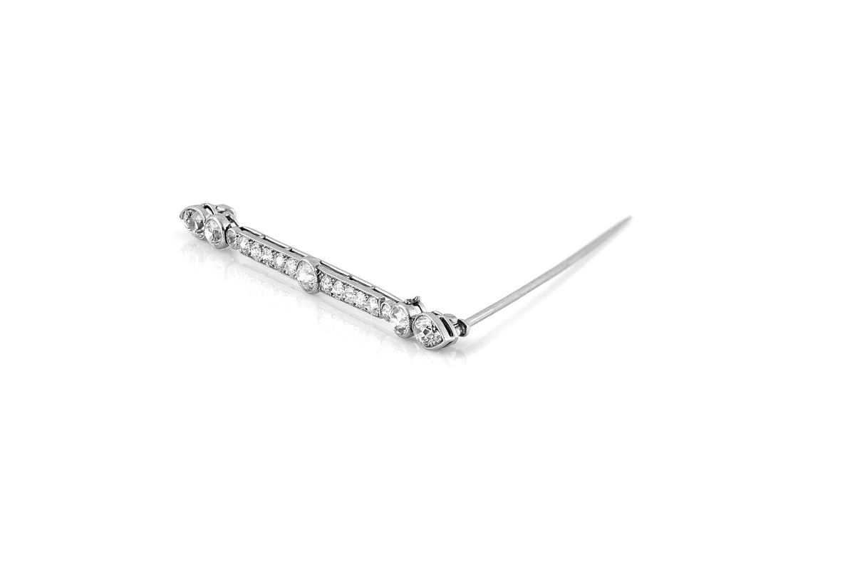 Antique Art Deco 1930s Cartier 2.20 Carat Diamond Bar Pin
