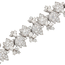 HARRY WINSTON PLATINUM DIAMOND BRACELET, CIRCA 1965