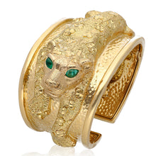 DAVID WEBB Repoussé Leopard Cuff, Emerald
