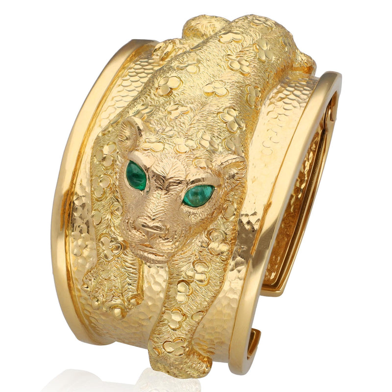 DAVID WEBB Repoussé Leopard Cuff, Emerald