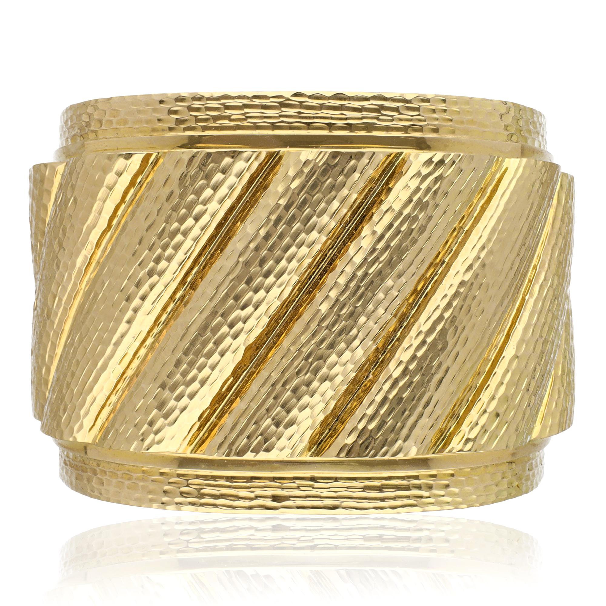 DAVID WEBB Hammered 18K Yellow Gold “Wonder Woman” Cuff Bracelet