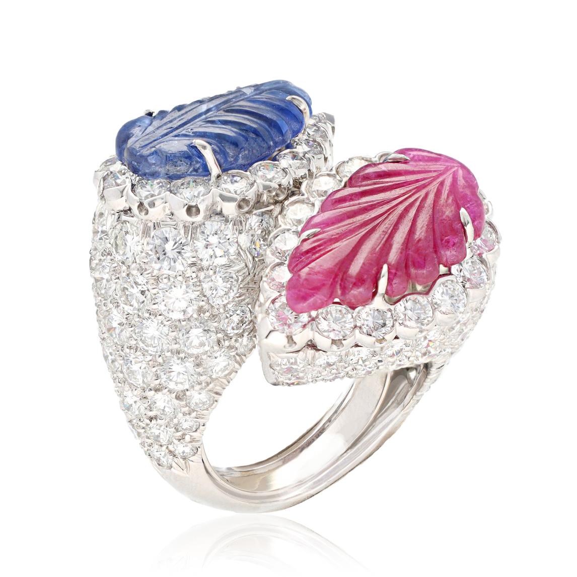 DAVID WEBB Carved Ruby and Sapphire Diamond Ring