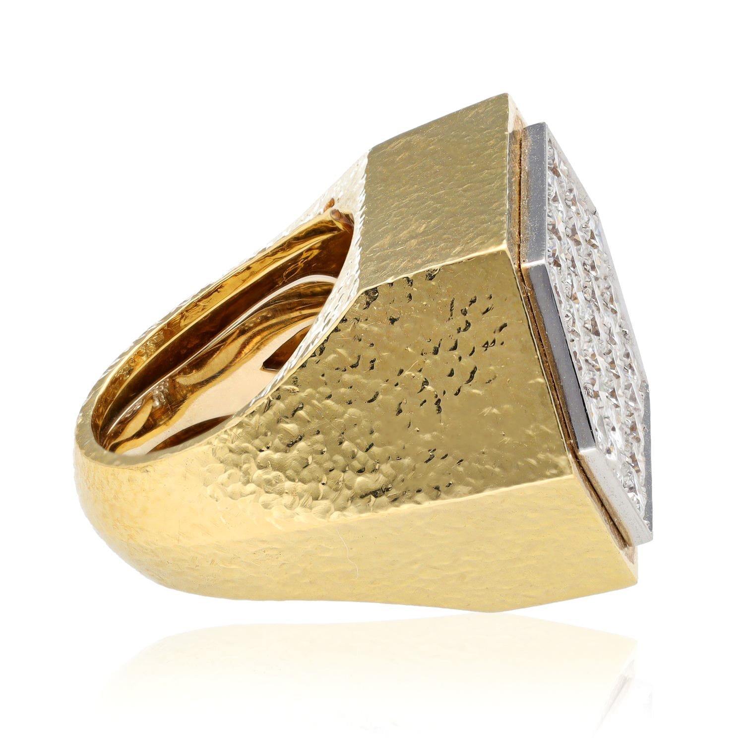 DAVID WEBB Hexagon Diamond Ring