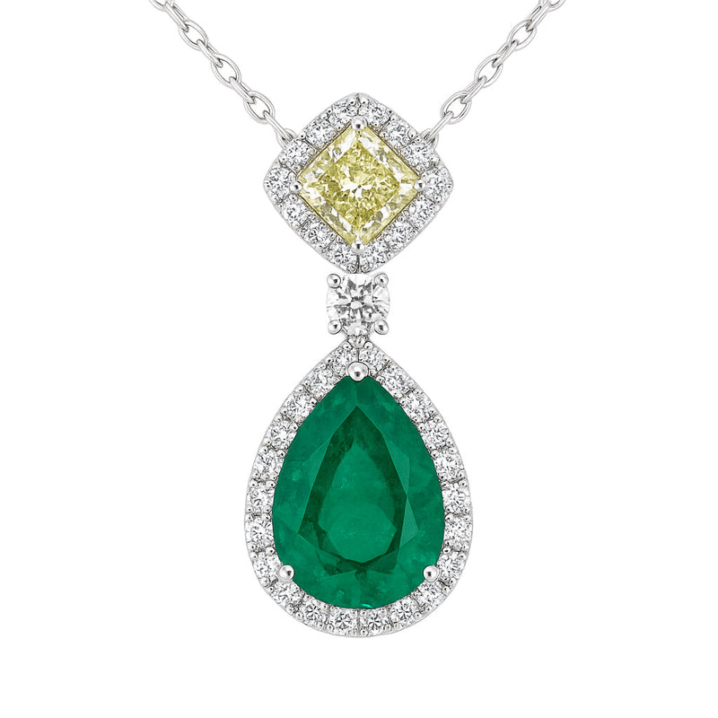 EP055784 - 18KWY/4.2G 1EMER-5.53CT 1YD-1.20CT 45RD-0.64CT