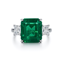 ER056691 - PLAT 1EMER-4.38CT 2DIA-1.00CT