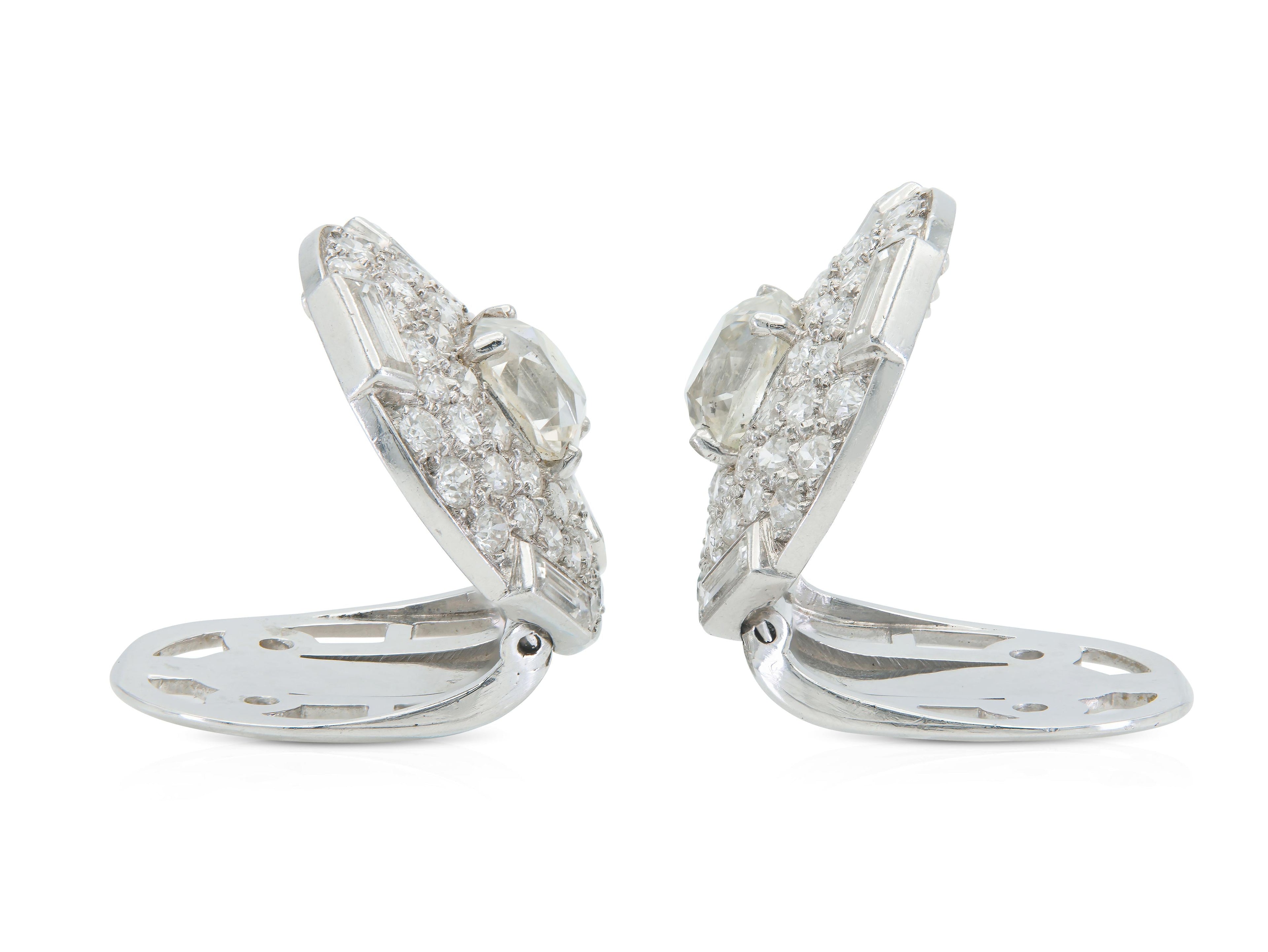 Antique Art Deco 1930s Cartier 6.20 Carat Diamond Lapel Clips