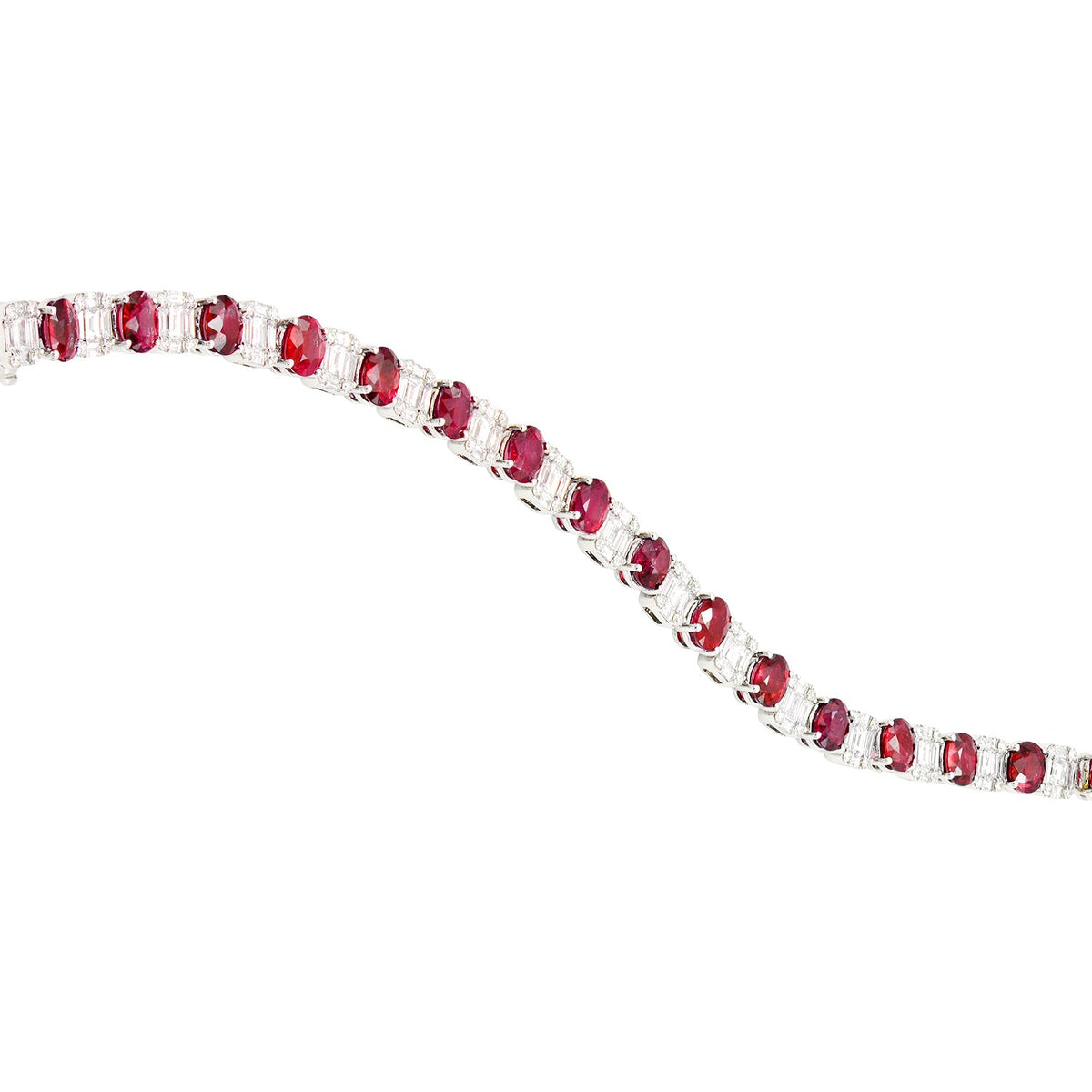 RB053874 - 18KW/15.8G 21RBY-10.18CT 105BD-2.2CT 84RD-0.53CT